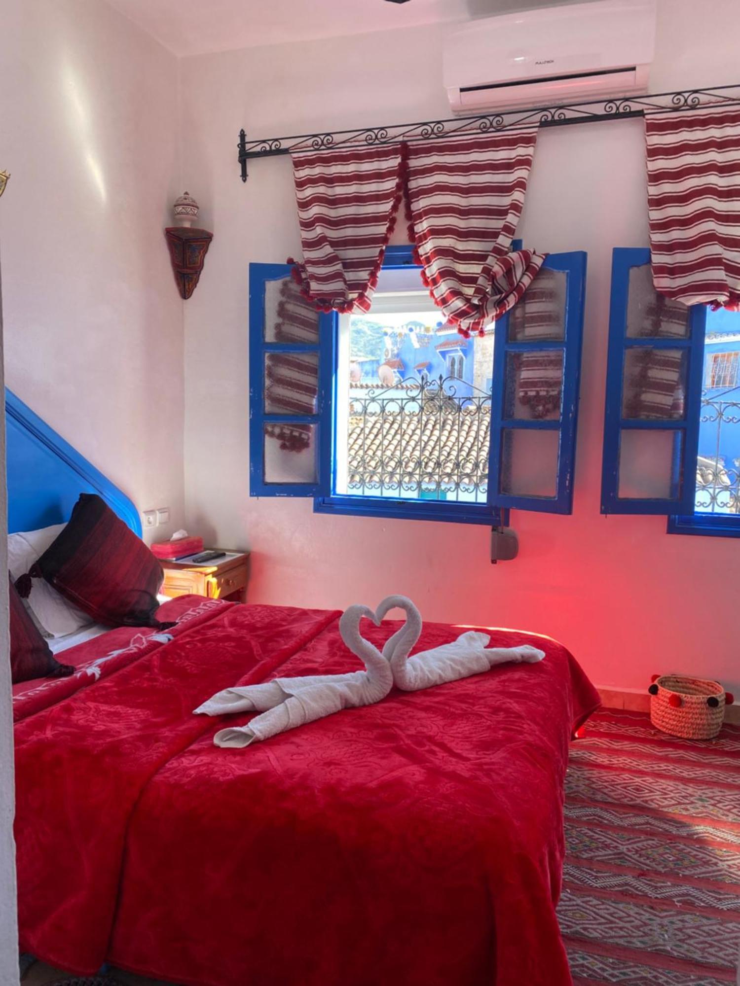Hotel Sakura Chefchaouen Exteriör bild