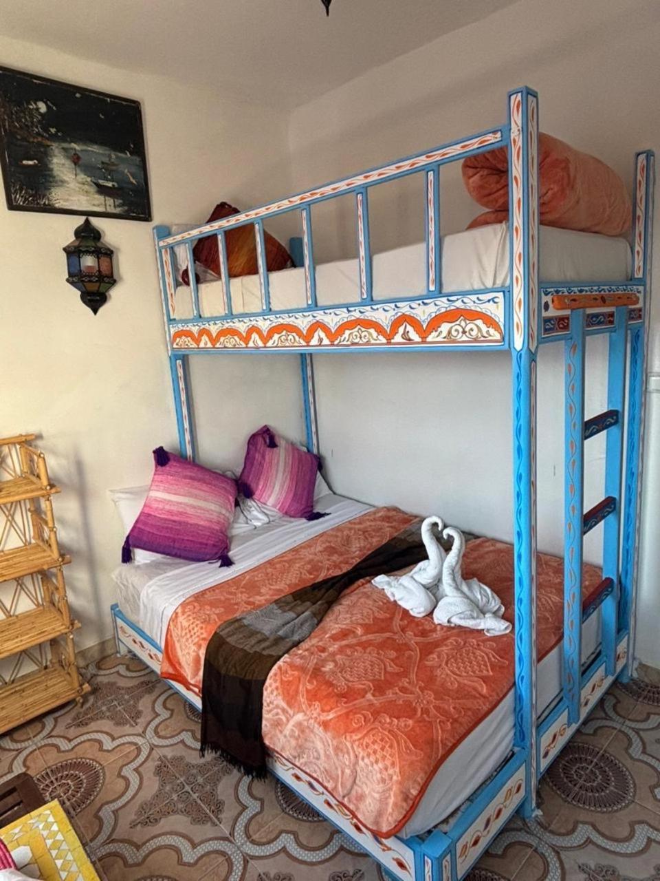 Hotel Sakura Chefchaouen Exteriör bild