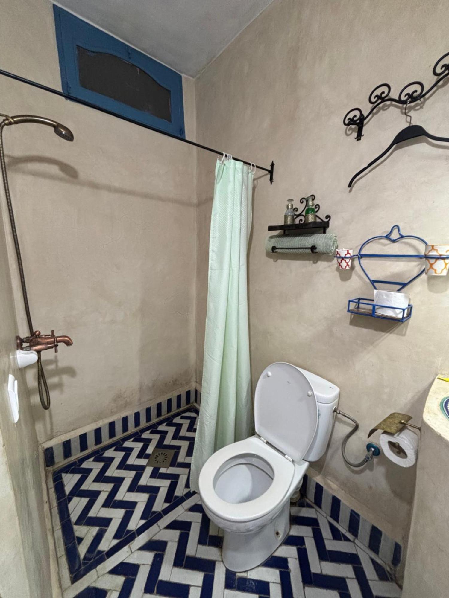 Hotel Sakura Chefchaouen Exteriör bild