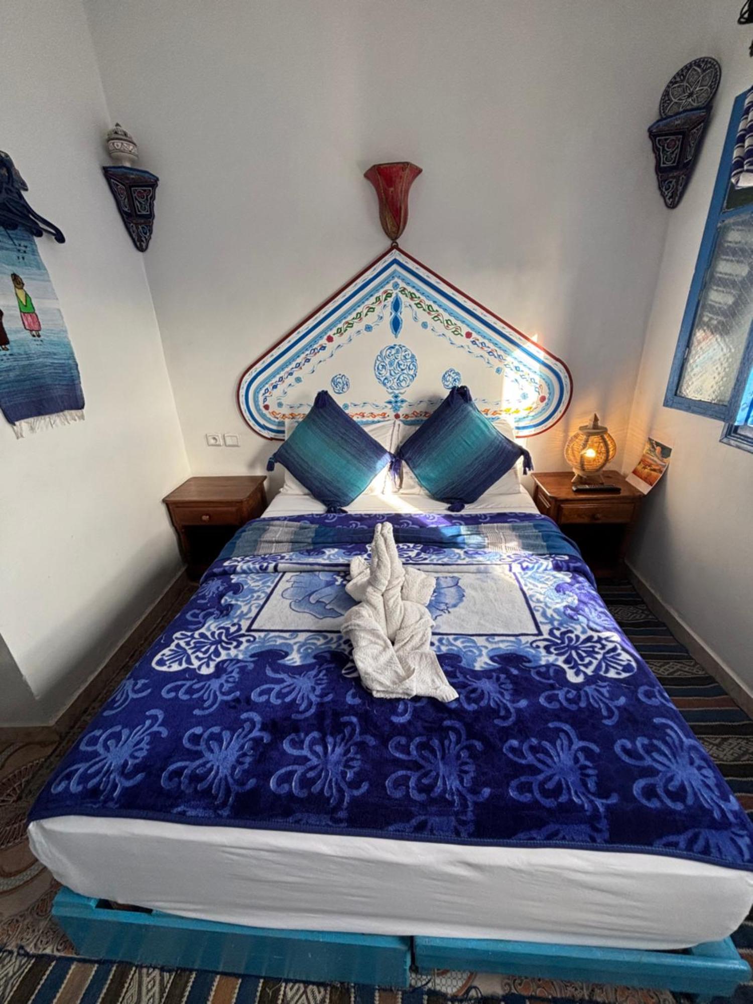 Hotel Sakura Chefchaouen Exteriör bild